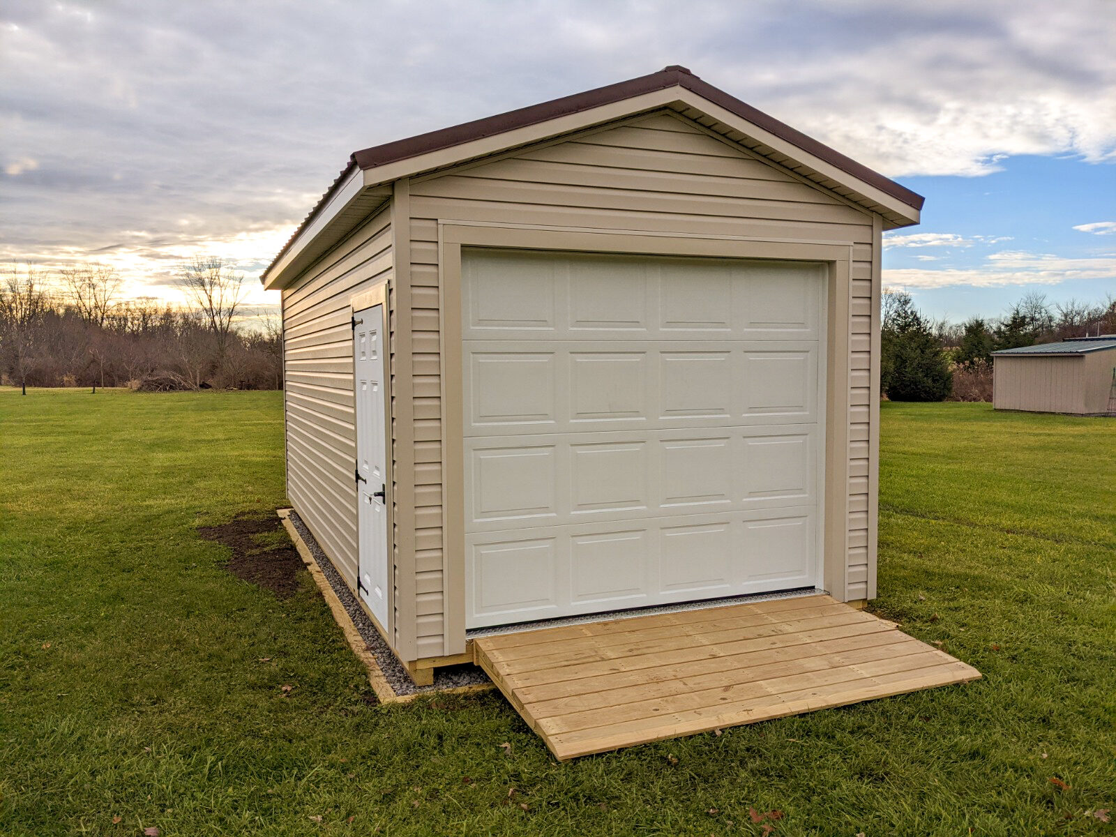 shed with vinyl siding for sale in plain city ohio